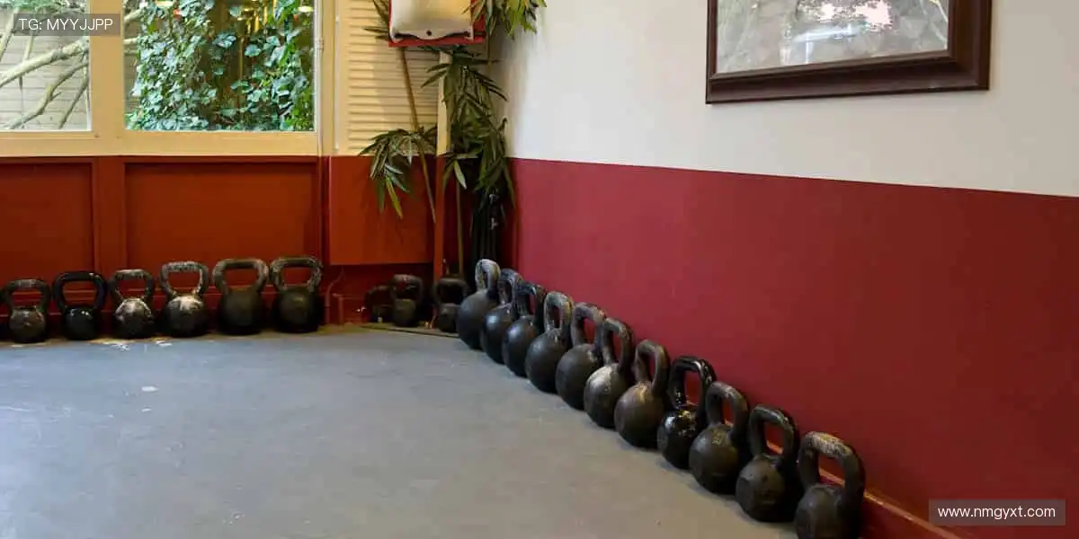 🎮 潮酷周边，让运动成为生活标签！